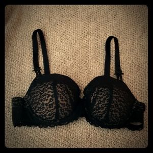 Torrid lace 38B Bra Plus Size